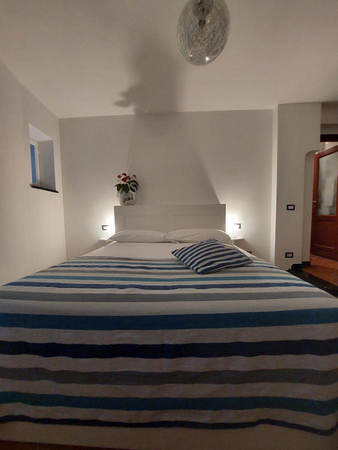 A Ca Di Bafirussi Hotell Vernazza Exteriör bild